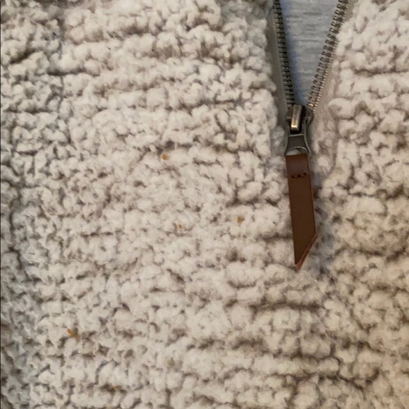 Thread & Supply fleece pullover - Picture 3 of 5